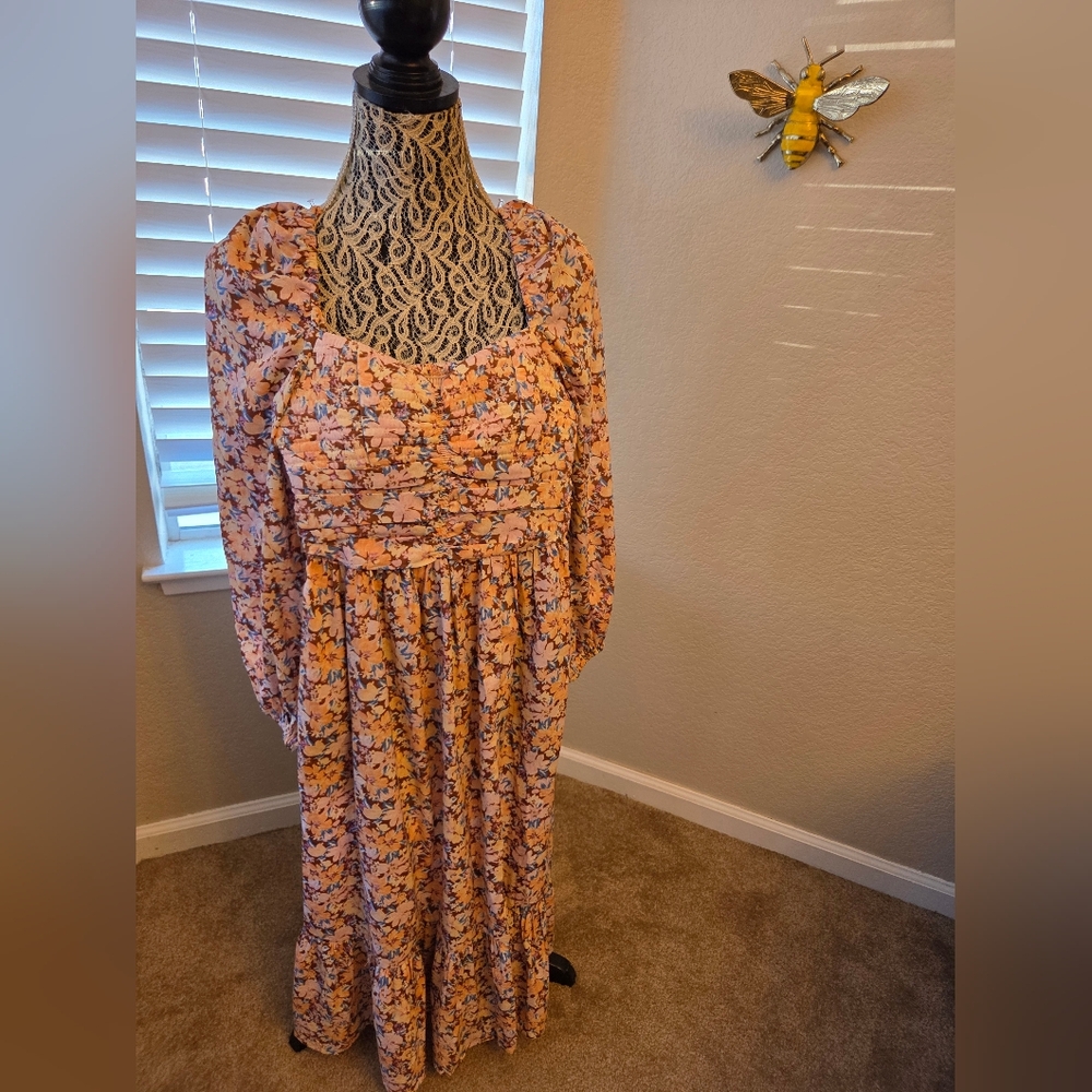 NWT- Land Of The Free Floral Spring Midi Dress W/ Pockets- Size XS